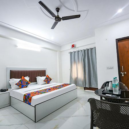 Fabhotel The Yashobhumi Near Yashobhoomi Convention Centre 德里 外观 照片
