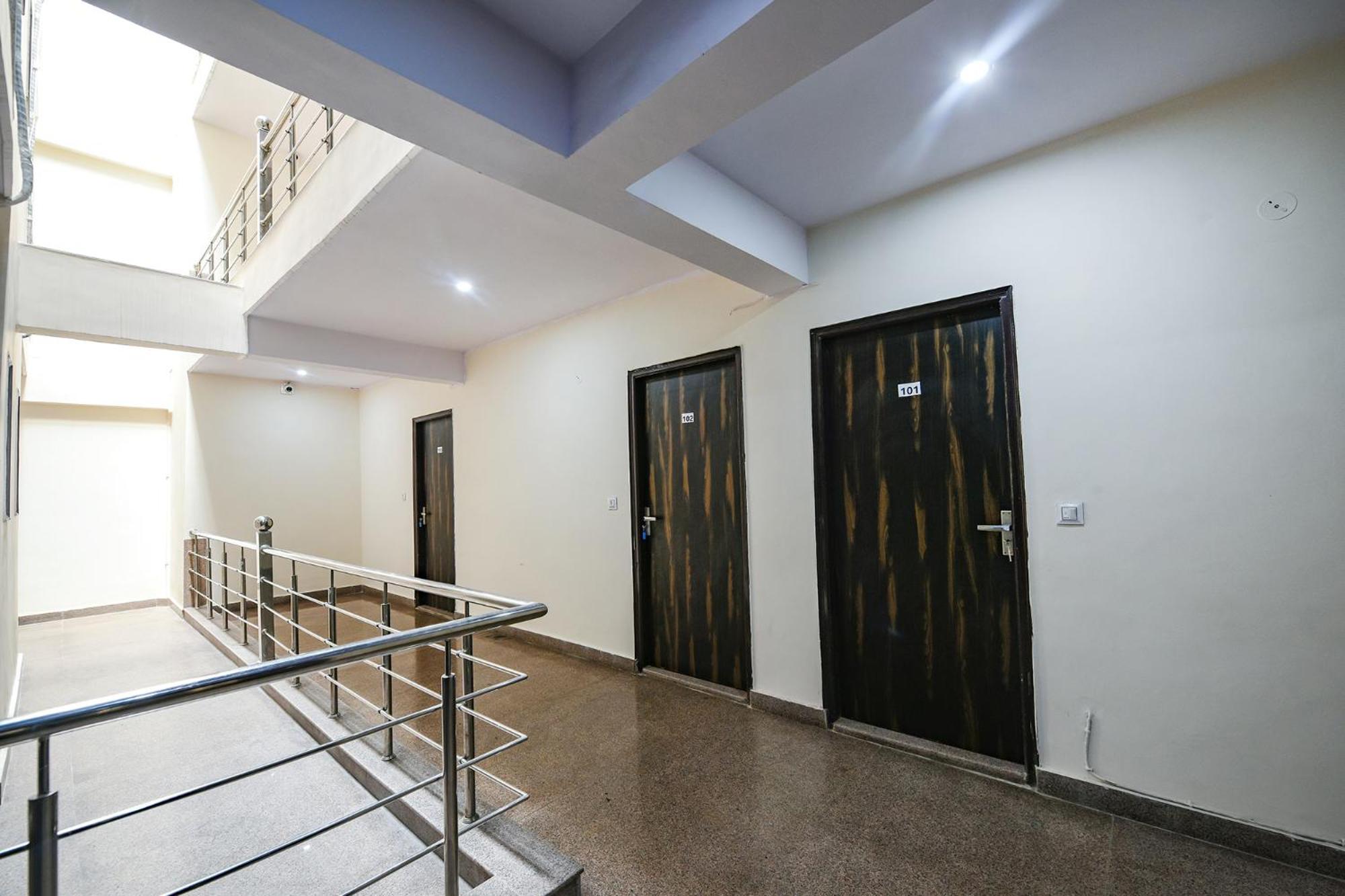 Fabhotel The Yashobhumi Near Yashobhoomi Convention Centre 德里 外观 照片