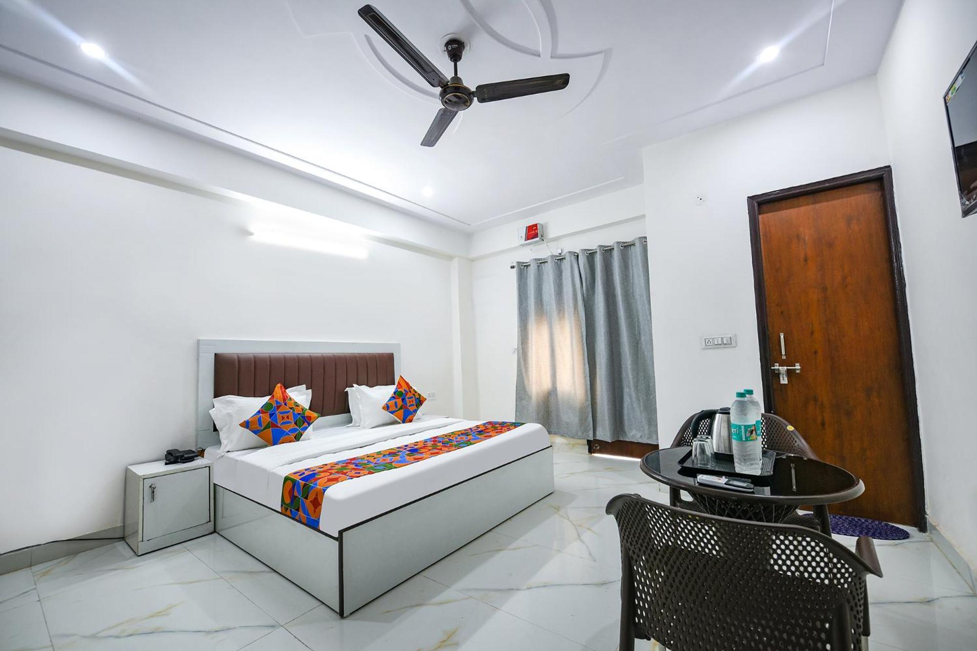 Fabhotel The Yashobhumi Near Yashobhoomi Convention Centre 德里 外观 照片