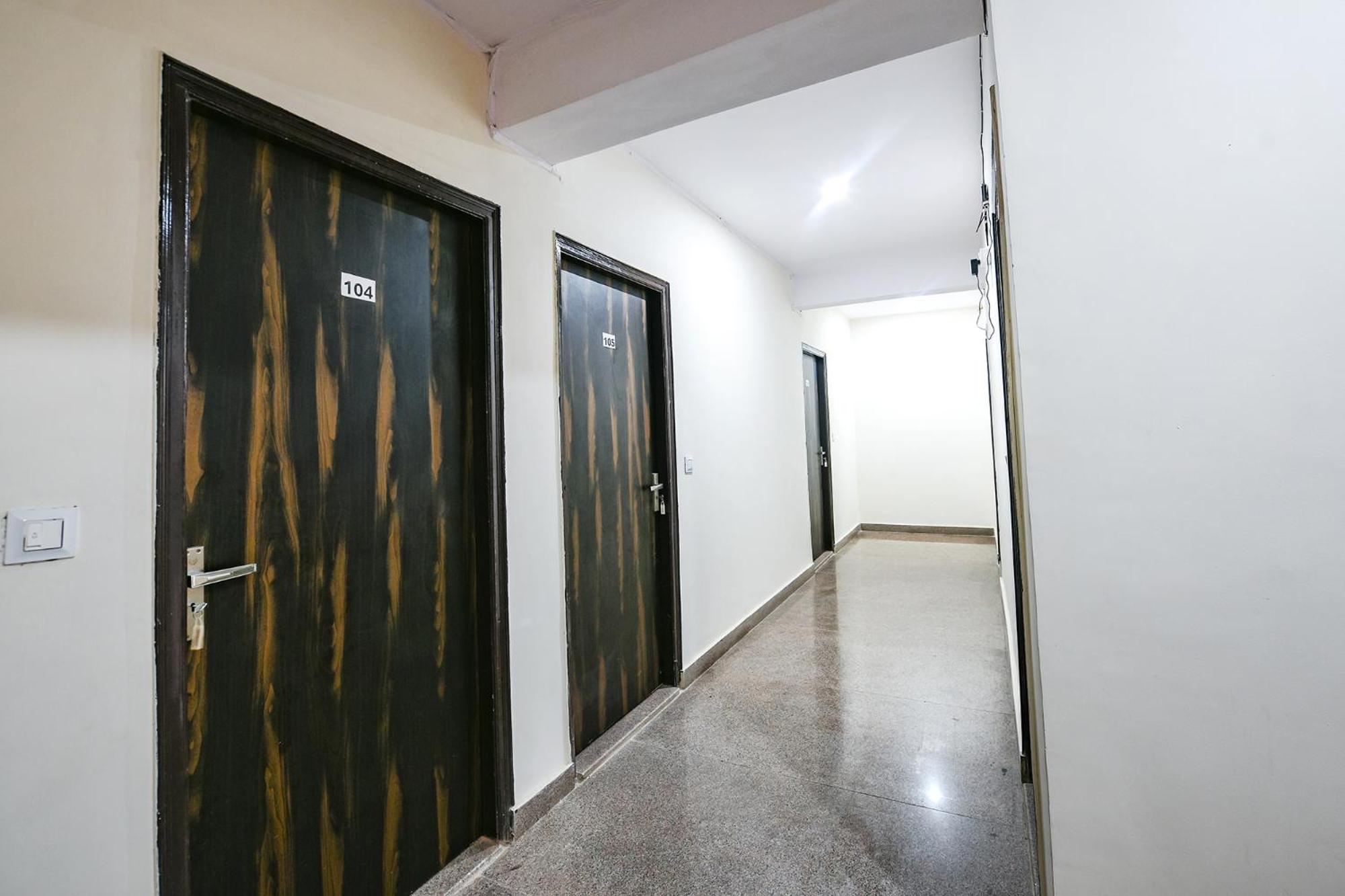Fabhotel The Yashobhumi Near Yashobhoomi Convention Centre 德里 外观 照片